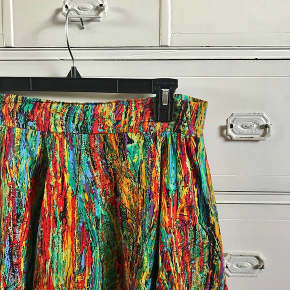 FOREVER 21 / Colorful Pleated Mini Skirt - Picture 2 of 6